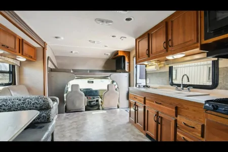 2016 Jayco Redhawk 29XK: Spacious w/ Flex Miles