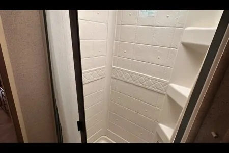 2016 Jayco Redhawk 29XK: Spacious w/ Flex Miles