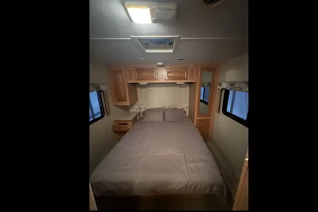 Giovana's Ford Georgetown forest river Class A