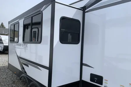 Richard's Highland Ridge RV Open range Travel Trailer
