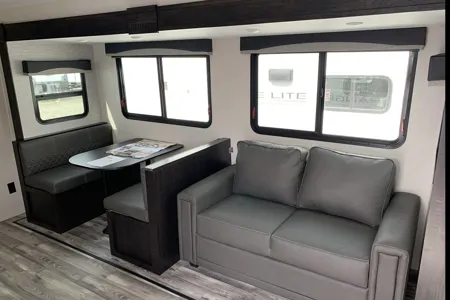 Richard's Highland Ridge RV Open range Travel Trailer