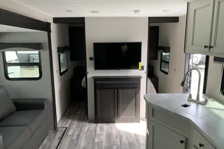 Richard's Highland Ridge RV Open range Travel Trailer
