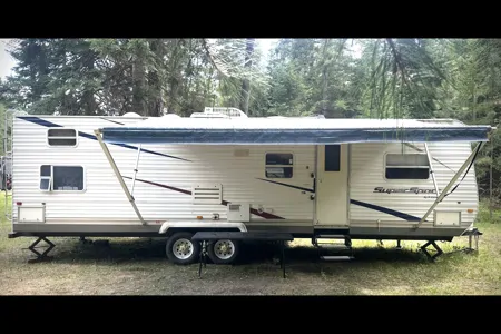 Danielle's R-Vision Bunkhouse