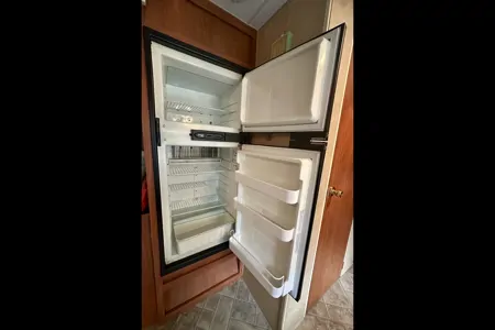 Where 6 Kids, Game Days, and Campfires All Fit Under One Roof