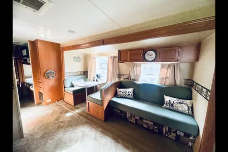 Where 6 Kids, Game Days, and Campfires All Fit Under One Roof