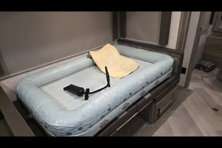 Kenneth and Melisia's Forest River Heritage Glen 25RBHL Travel Trailer