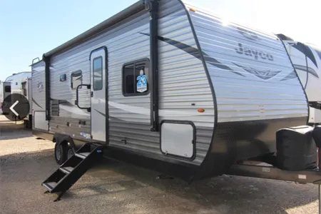 🌟5 Star Travel Trailer- sleeps 8! Comfort and luxury 