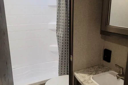 🌟5 Star Travel Trailer- sleeps 8! Comfort and luxury 