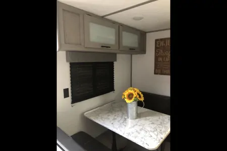 2024 Keystone Coleman Lantern 17R Travel Trailer