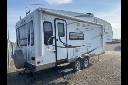 Brad's Forest River Rockwood Fifth Wheel