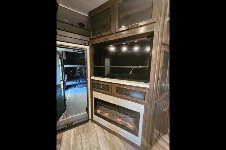 Anthony's Dutchmen 2020 Toy Hauler