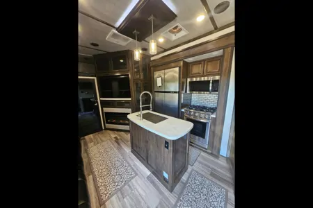Anthony's Dutchmen 2020 Toy Hauler