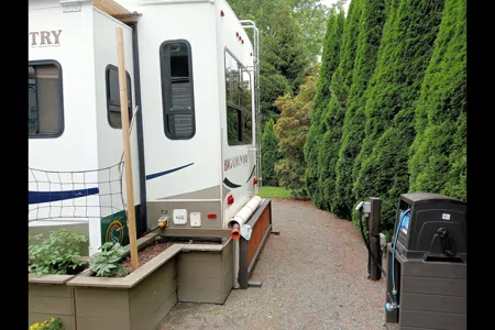Harrison Hot Springs Set location - non moveable