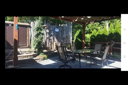 Harrison Hot Springs Set location - non moveable