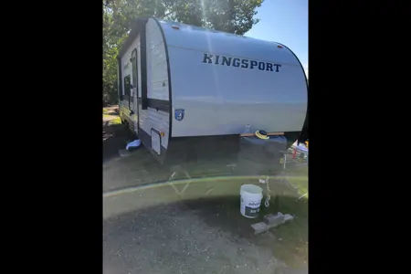 Jordan's Gulf Stream Kingsport 248bh Travel Trailer