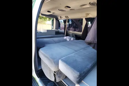 RAIN FOREST FORD E150