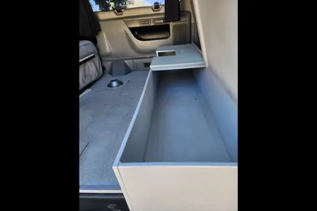 RAIN FOREST FORD E150