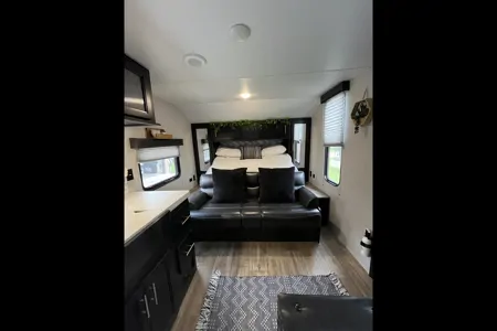 Forest River Gray Wolf 22MKSE Travel Trailer
