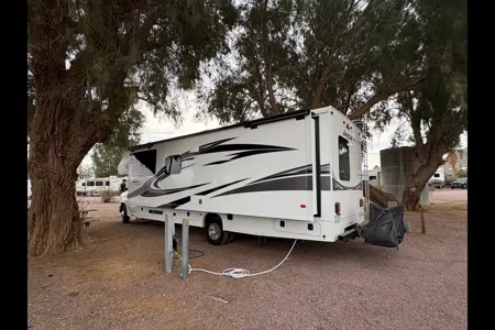 Family fun! Jayco Greyhawk 30x Class C 32 foot