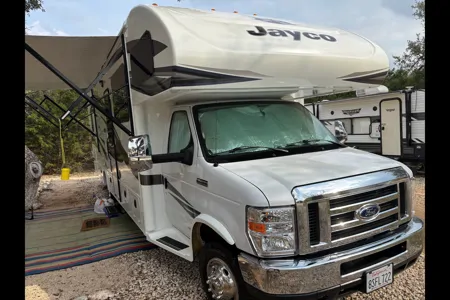 Family fun! Jayco Greyhawk 30x Class C 32 foot