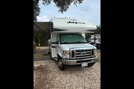 Family fun! Jayco Greyhawk 30x Class C 32 foot