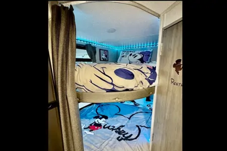 Weekend warriorz Wildwood Aurora Travel Trailer