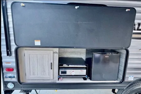 Weekend warriorz Wildwood Aurora Travel Trailer