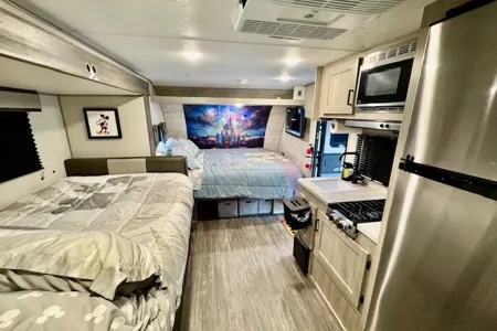 Weekend warriorz Wildwood Aurora Travel Trailer
