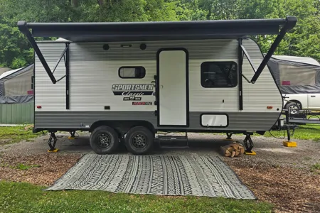 2022 Coachmen Hybrid