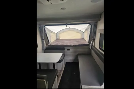 2022 Coachmen Hybrid
