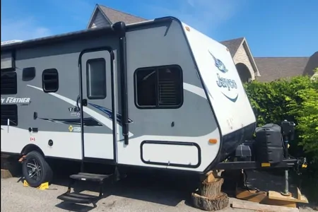 2017 Jayco Feather 19BH Bunkbed Travel Trailer