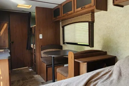 2017 Jayco Feather 19BH Bunkbed Travel Trailer
