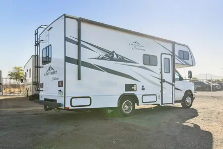 2024 Forest River Entrada 2200S: Family-Friendly Adventure RV