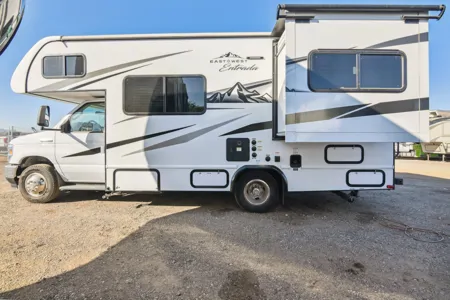 2024 Forest River Entrada 2200S: Family-Friendly Adventure RV