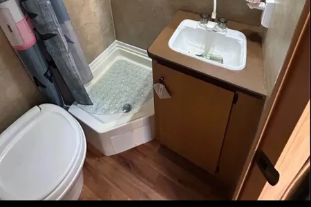 Robert's K-z Escape Travel Trailer