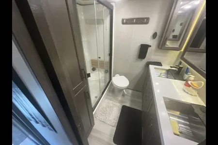 G&L Grand Design Solitude 390-RKR Fifth Wheel