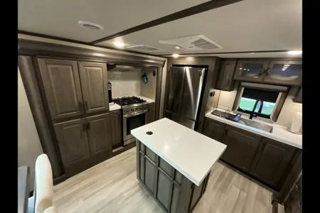 G&L Grand Design Solitude 390-RKR Fifth Wheel