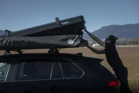 Mirror Memories's Toyota RAV4 Roof-Mounted Tent