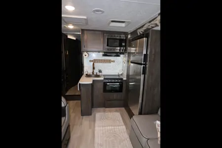 "YHOW" MEET LEPRECHAUN OUR LUX CLASS C