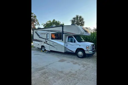 "YHOW" MEET LEPRECHAUN OUR LUX CLASS C