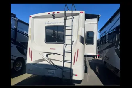 Raed's Thor Hurricane 29X Class A