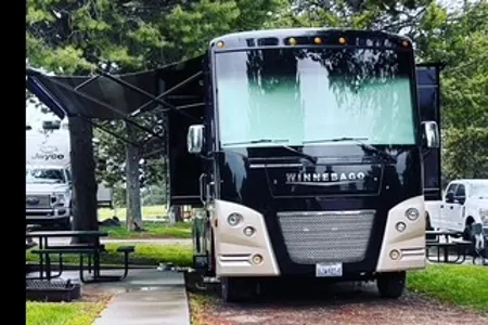 Amy's Winnebago Vista Lx Class A