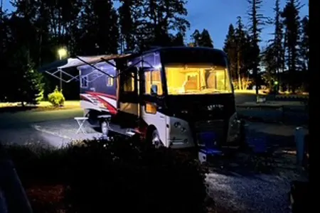 Amy's Winnebago Vista Lx Class A