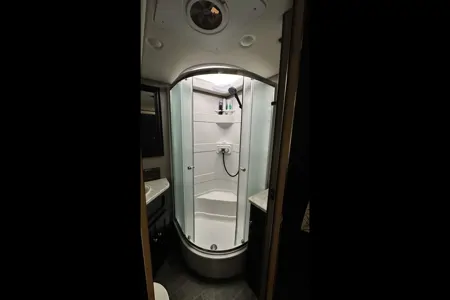 Amy's Winnebago Vista Lx Class A