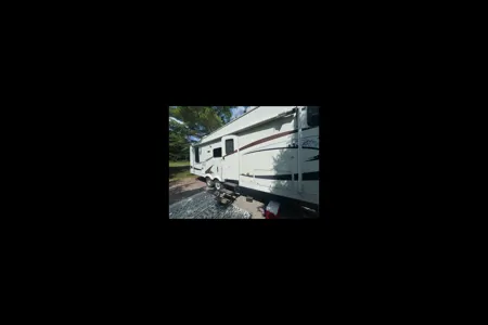 Mark's Coachmen Chaparral Fifth Wheel