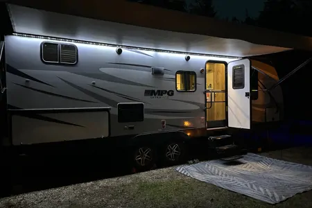 Family RV Adventure Haven 