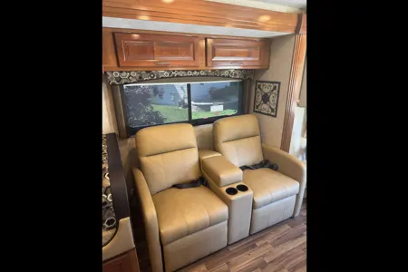 2018 Coachmen Mirada SLMO1644