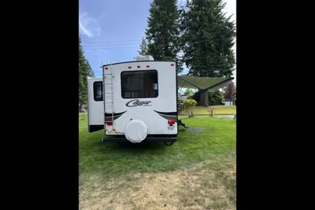 Steven's Keystone 279RKSWE Fifth Wheel
