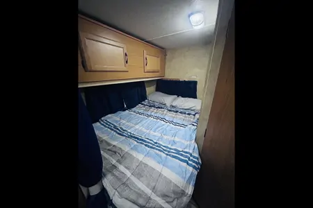 Keystone 19FLB Travel Trailer