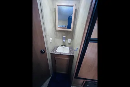 Keystone 19FLB Travel Trailer